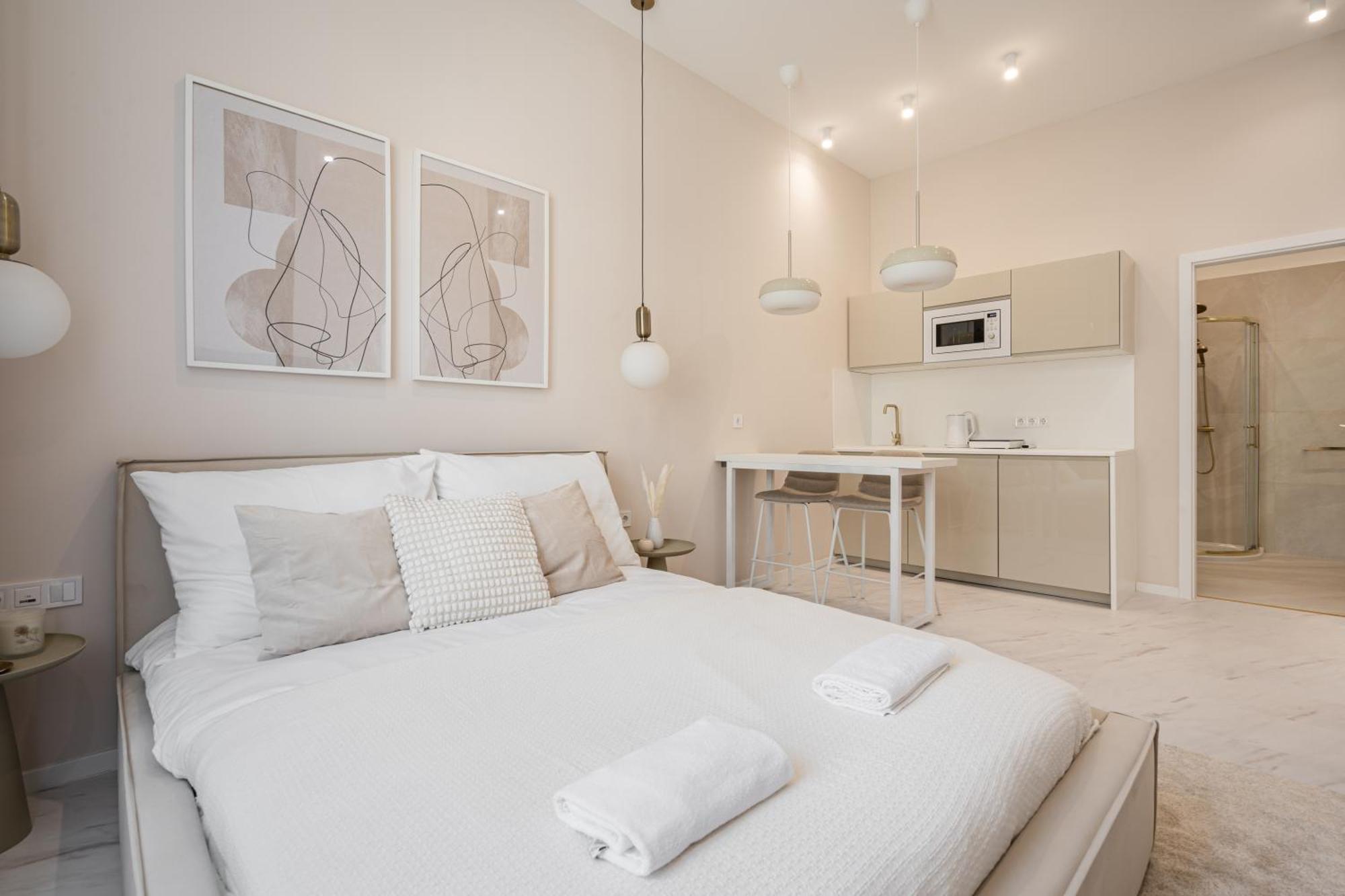 Apartment W35- Boutique Apartments, Location By Bqa